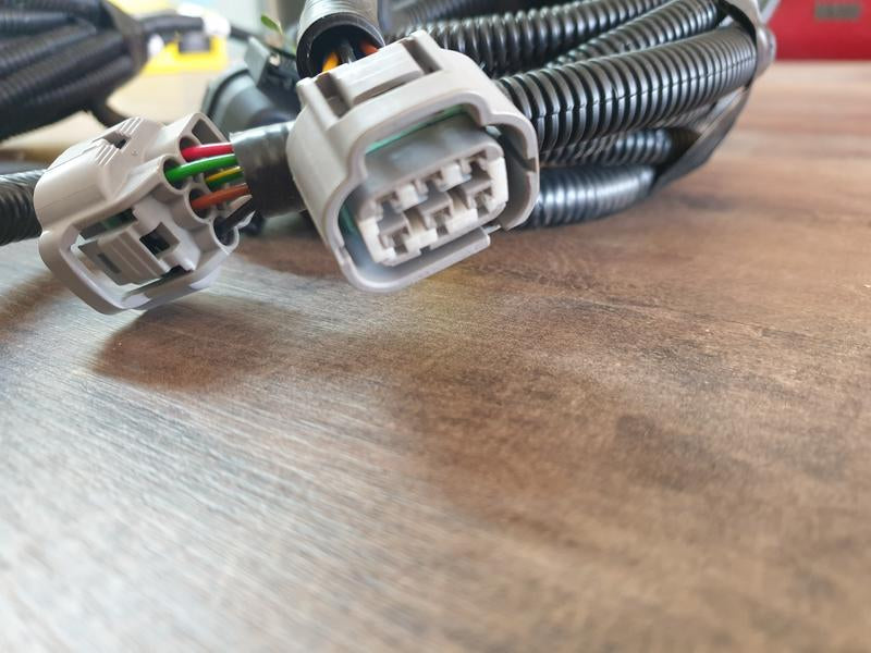 Original Used Toyota Hilux Tow Bar Wiring Harness