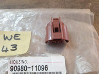 Original New Toyota Female Housing Plug Connector