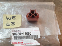 Original New Toyota Female Housing Plug Connector