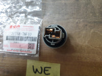 Original New Suzuki Jimny 2023 Front Turn Signal and Indicator Lamp Bulb Socket