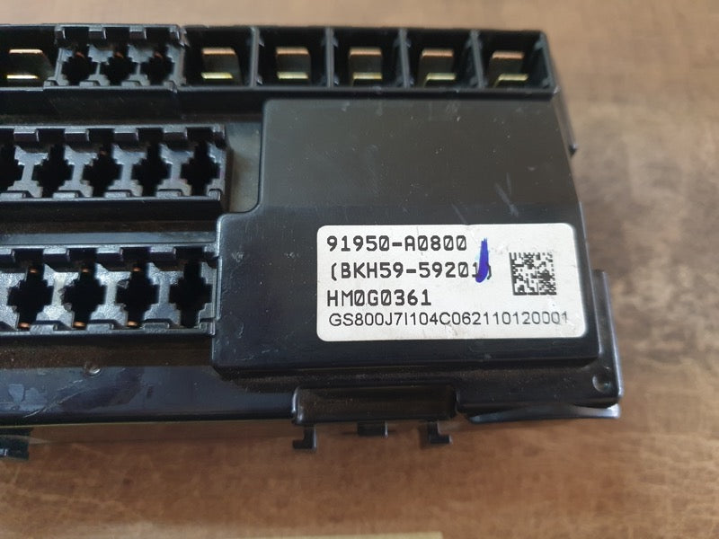 Original Used Hyundai Creta PCB Block Fuse Relay Box