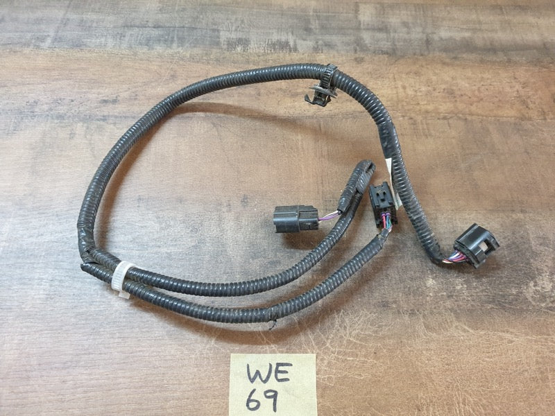 Original Used Toyota Hilux Right Front Bumper Wiring Harness