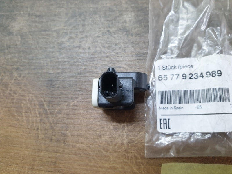 Original New BMW 3 Series F30 F31 Left B-Pillar Side Impact Sensor