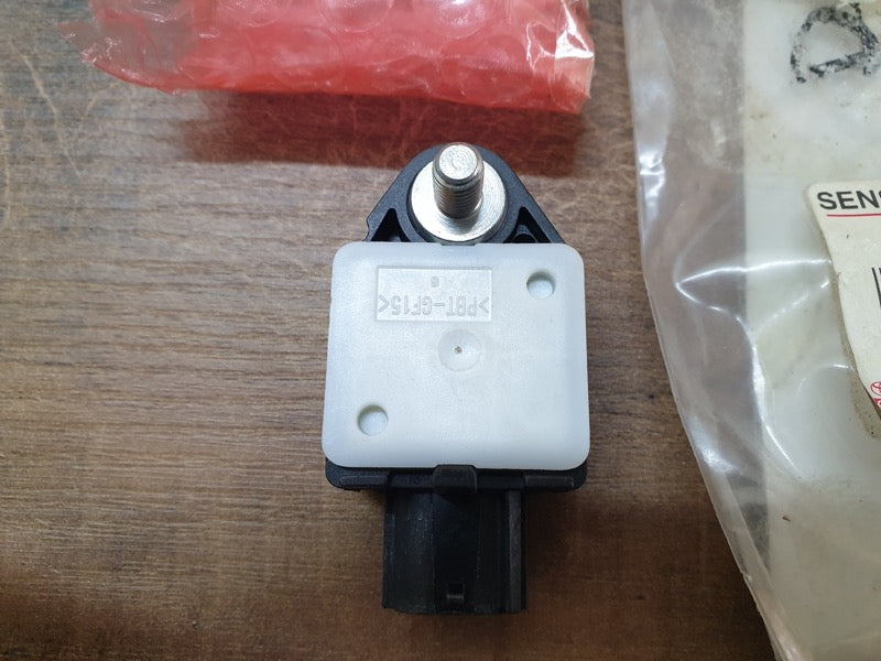Original New Toyota Hilux Left Airbag Sensor