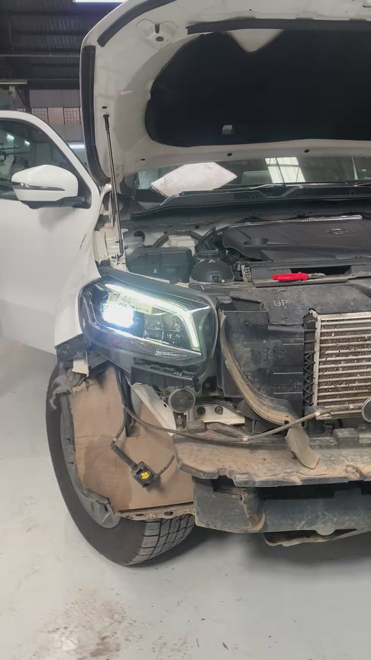 Mercedes-Benz X-Class W470, 2019 Right Headlight